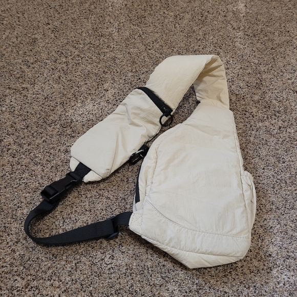 Free People Movement Renegade Sling Bag Cream - Picture 5 of 6